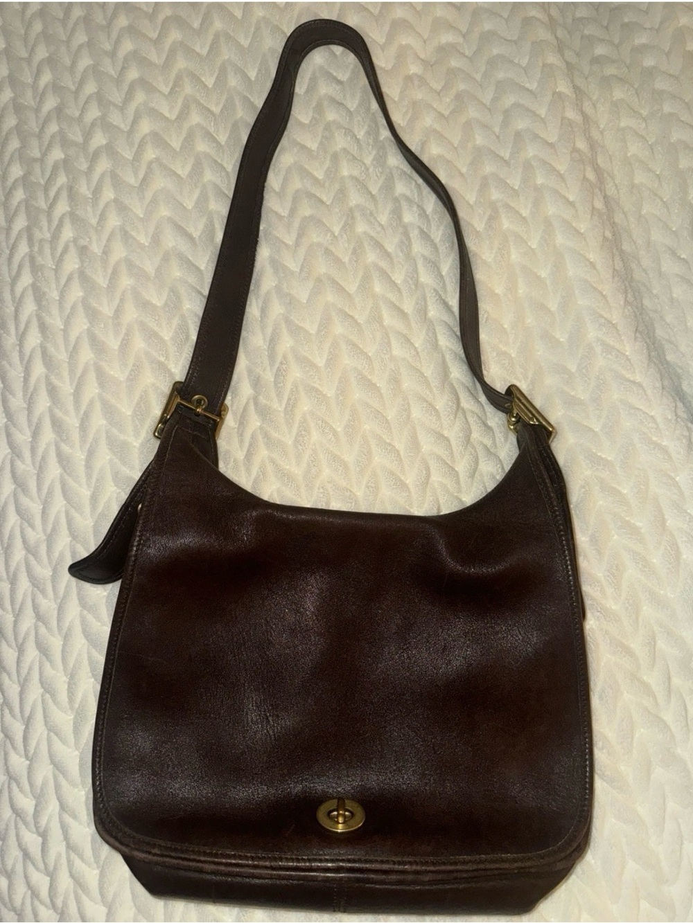 Vintage Coach 9718 Legacy Crescent Brown Leather Shoulder Bag